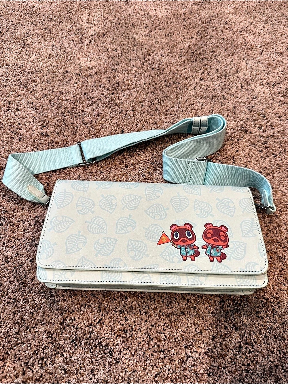 Nintendo Switch Carrying Case Crossbody Bag in Cream & Green